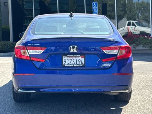 Used 2022 Honda Accord Sport image 6