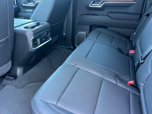 Used 2026 GMC Sierra 1500 Denali w/ Technology Package AWD/4WD image 14