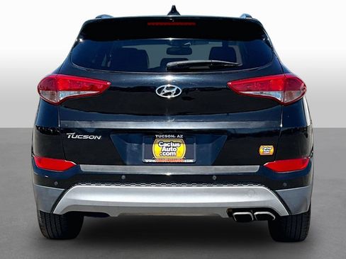 Used 2018 Hyundai Tucson Value w/ Cargo Package FWD image 4