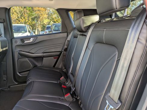 New 2026 Ford Escape SE w/ PHEV Premium Package image 16