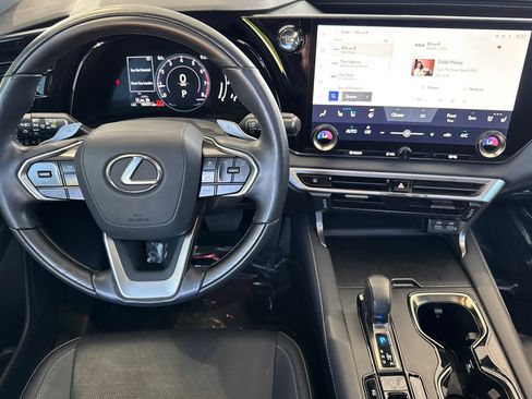 Certified 2024 Lexus RX 350 Premium w/ Accessory Package (Z1) FWD image 18
