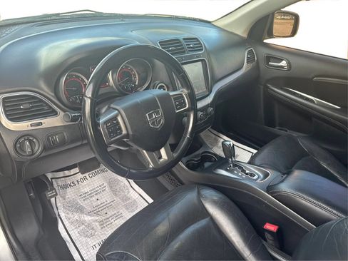 Used 2019 Dodge Journey Crossroad FWD image 15