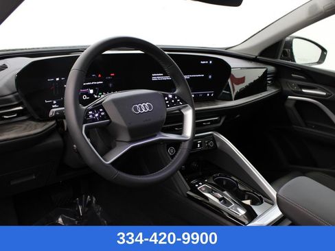 New 2025 Audi Q5 Premium Plus image 15