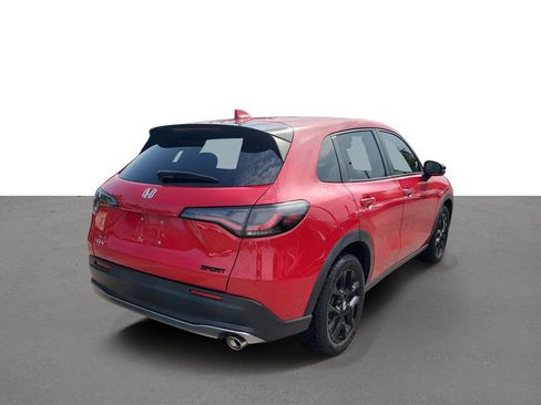 Used 2024 Honda HR-V Sport image 3