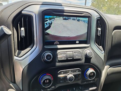 Used 2021 Chevrolet Silverado 1500 LT Trail Boss AWD/4WD image 19