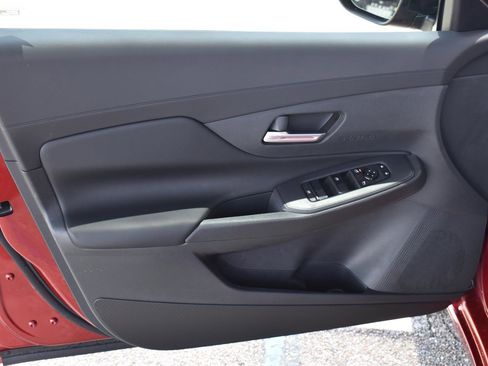 Used 2026 Nissan Sentra SV w/ SV Convenience Package FWD image 24