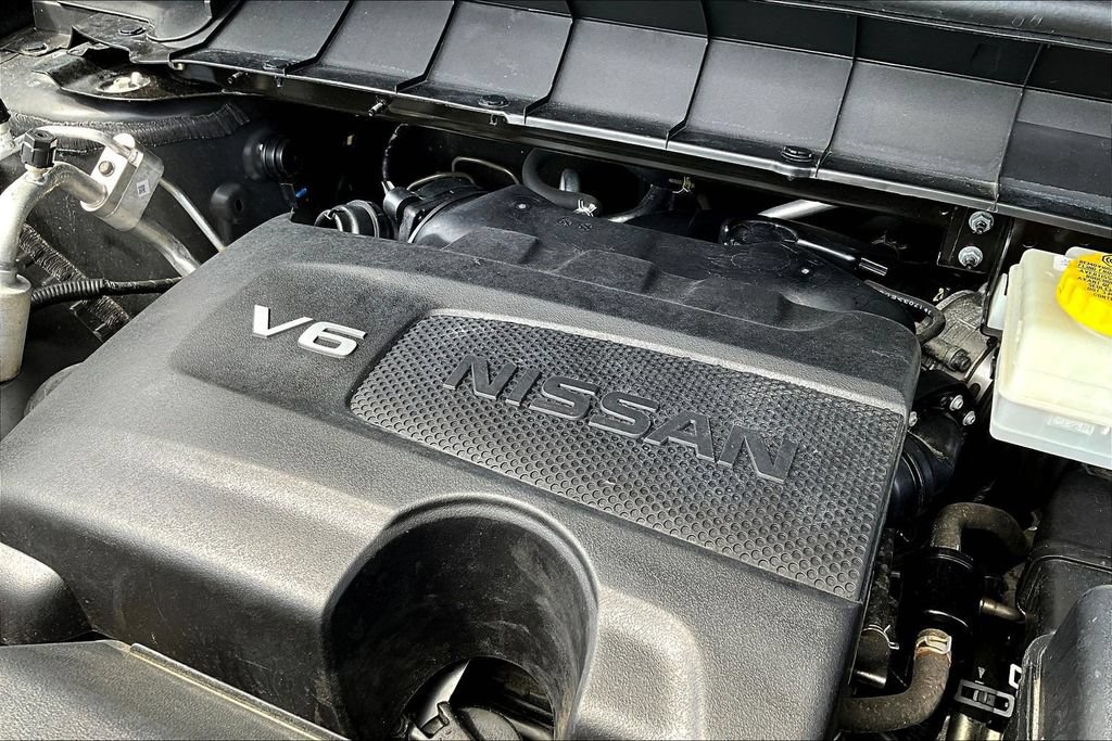 Used 2023 Nissan Pathfinder Platinum w/ Cargo Package AWD/4WD image 29