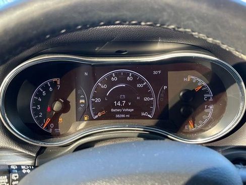 Used 2020 Jeep Grand Cherokee Limited image 44