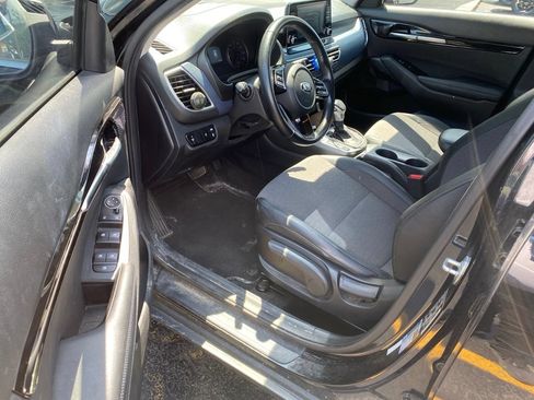 Used 2021 Kia Seltos S FWD image 10