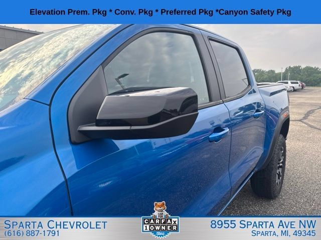 Used 2023 GMC Canyon Elevation w/ Elevation Premium Package AWD/4WD image 10