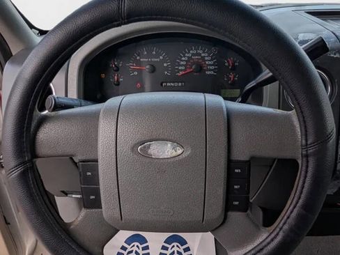 Used 2008 Ford F150 XLT image 8