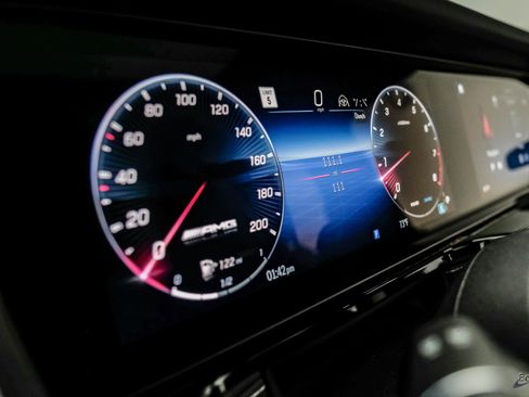 Used 2026 Mercedes-Benz G 63 AMG 4MATIC image 37