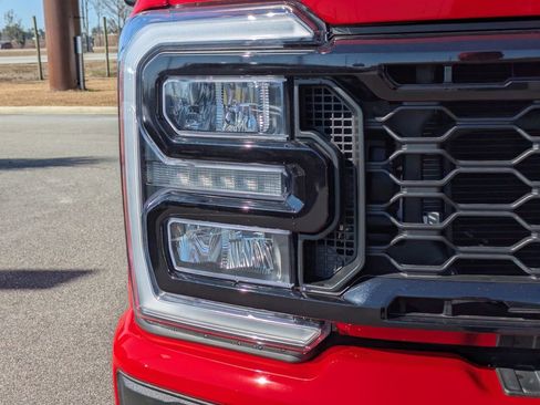 New 2026 Ford F250 Lariat w/ Black Appearance Package image 10