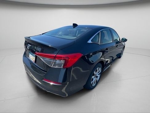 Used 2022 Honda Civic LX image 2