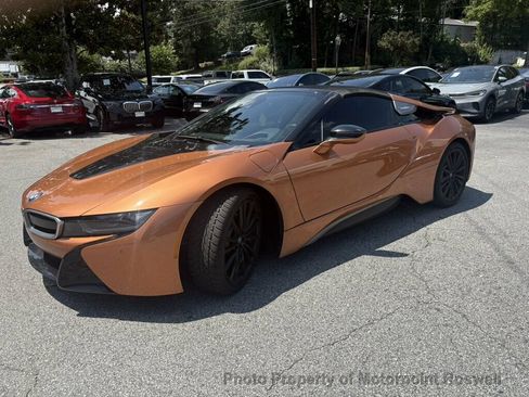 Used 2019 BMW i8 Roadster AWD/4WD image 4