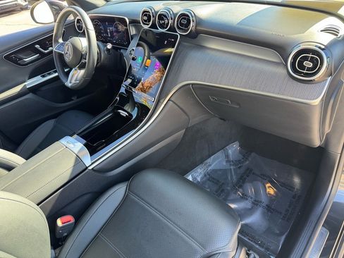 Certified 2025 Mercedes-Benz GLC 300 image 25