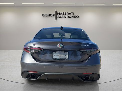 New 2025 Alfa Romeo Giulia image 4