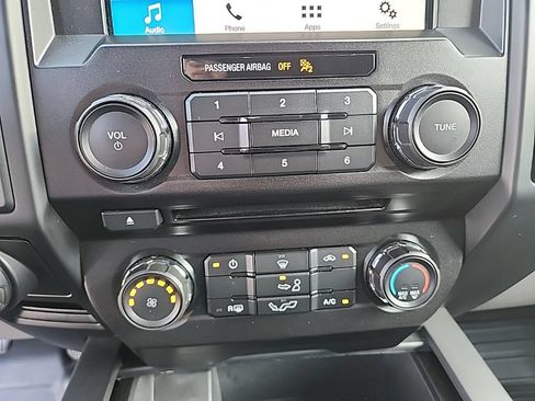 Used 2018 Ford F150 XL w/ Equipment Group 101A Mid AWD/4WD image 24