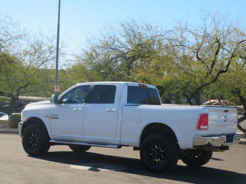 Used 2014 RAM 2500 Laramie image 5