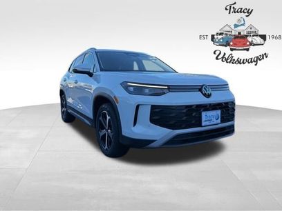New 2026 Volkswagen Tiguan SE