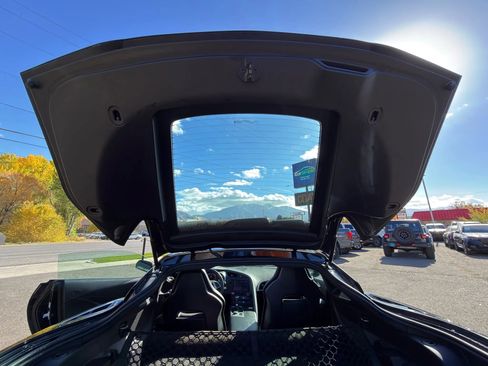 Used 2016 Chevrolet Corvette Stingray Coupe w/ 2LT Preferred Equipment Group image 10