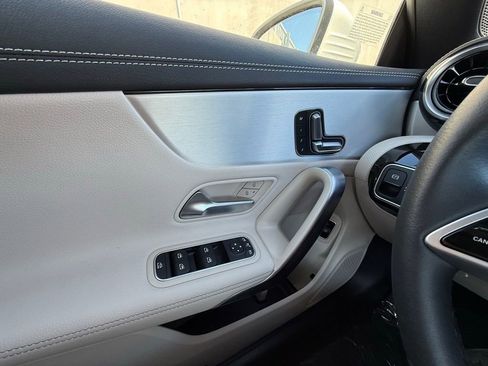 Used 2025 Mercedes-Benz CLA 250 image 15