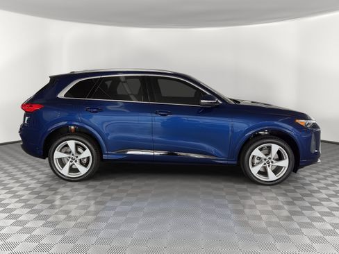 New 2026 Audi Q5 Premium AWD/4WD image 8