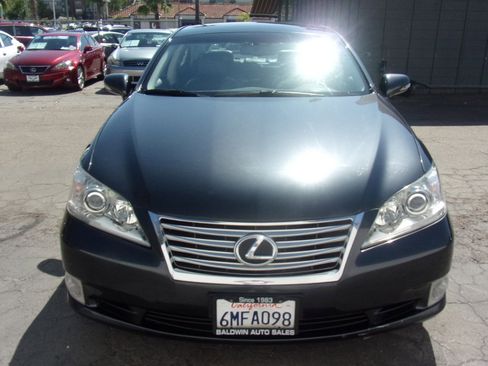 Used 2010 Lexus ES 350 image 2