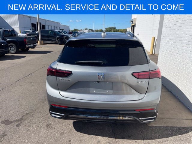 Used 2024 Buick Envision Sport Touring AWD/4WD image 9