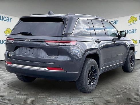 Used 2022 Jeep Grand Cherokee Laredo w/ Luxury Tech Group I image 6