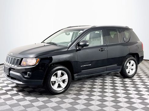 Used 2016 Jeep Compass Sport w/ Power Value Group image 4
