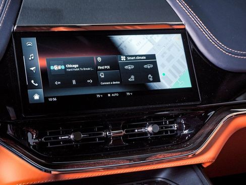 New 2026 Aston Martin DBX 707 image 28