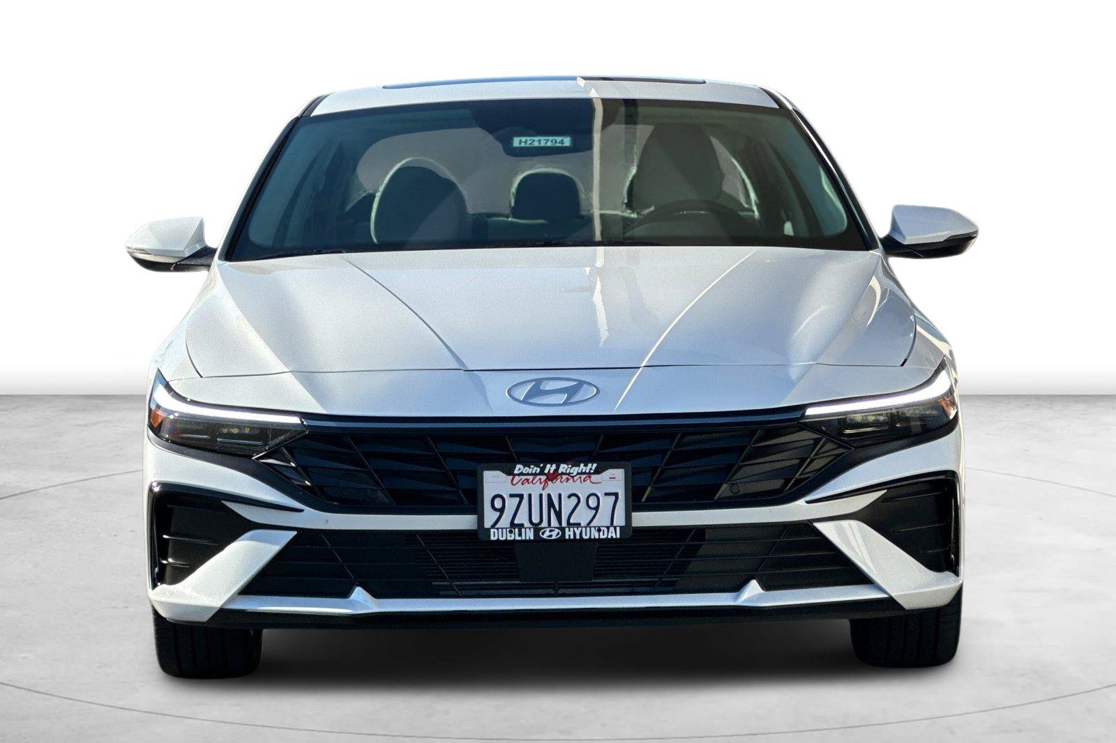 Certified 2026 Hyundai Elantra Limited FWD image 12