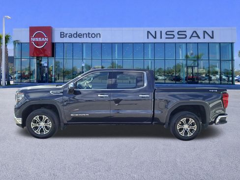 Used 2026 GMC Sierra 1500 SLT image 8