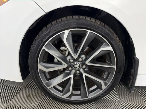 Used 2021 Toyota Corolla SE FWD image 13