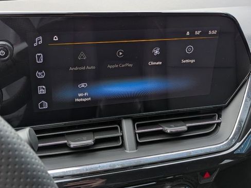 New 2026 Chevrolet Trax RS w/ Sunroof Package FWD image 33