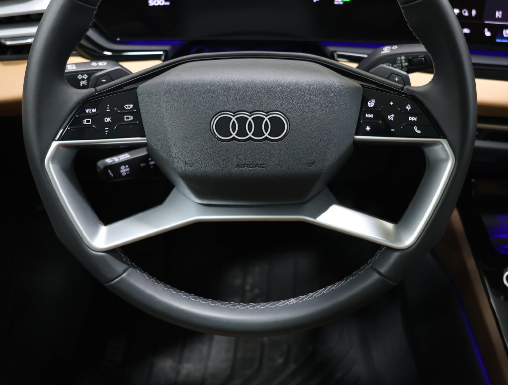 Certified 2025 Audi A5 Prestige w/ 19" Wheel Package AWD/4WD image 17