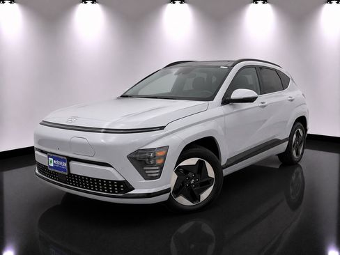 Certified 2024 Hyundai Kona Limited FWD image 1