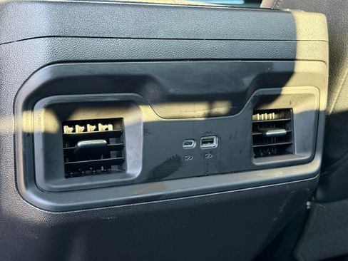 Used 2024 Chevrolet Silverado 1500 LT Trail Boss image 25