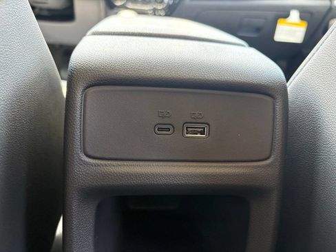 New 2026 Chevrolet Trax LT w/ LT Convenience Package FWD image 33
