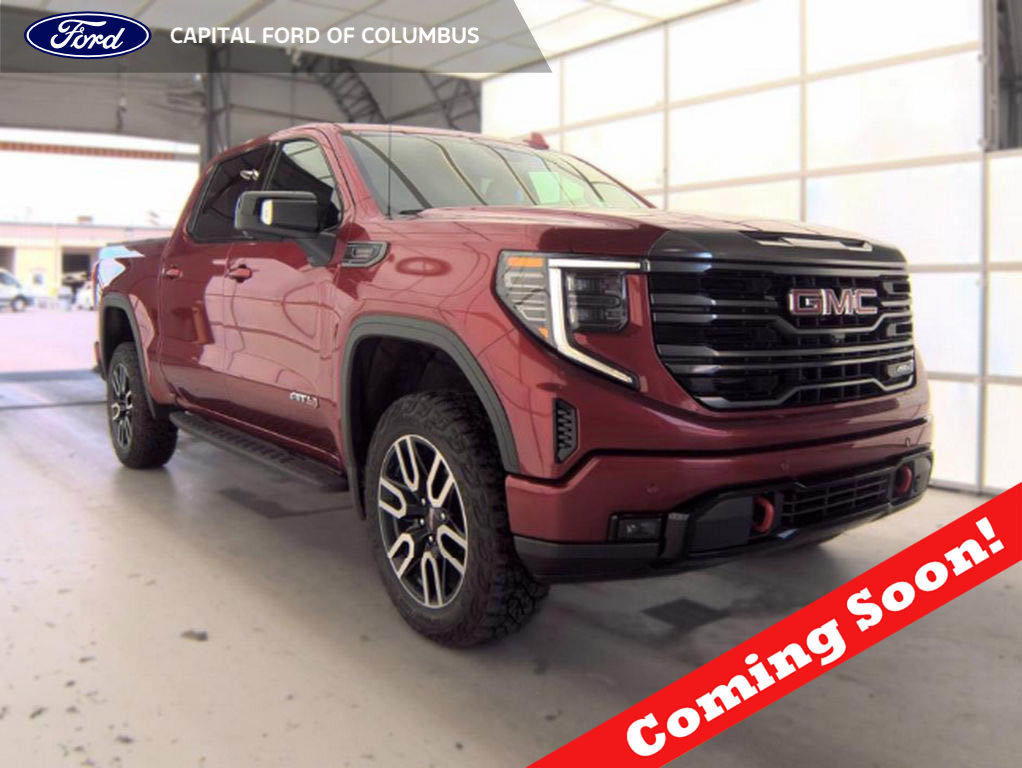 Used 2023 GMC Sierra 1500 AT4 w/ AT4 Premium Package AWD/4WD image 1