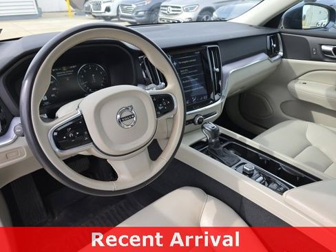 Used 2020 Volvo S60 T5 Momentum w/ Protection Package image 14
