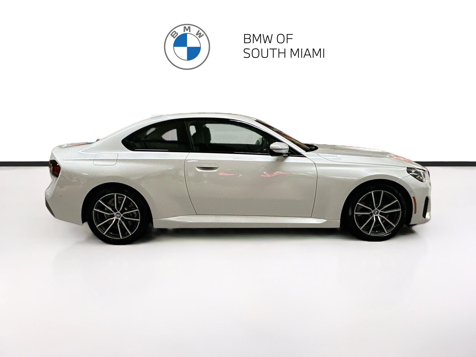 Used 2025 BMW 230i Coupe w/ Premium Package RWD image 8