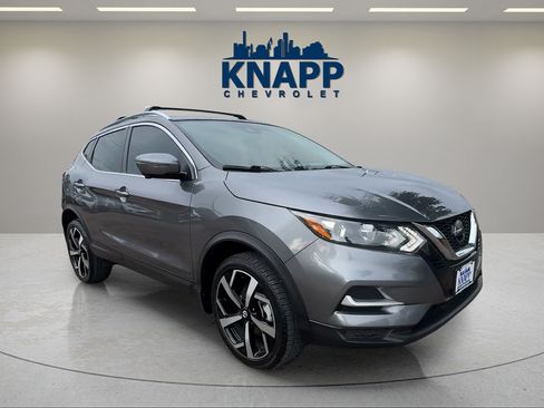 Used 2022 Nissan Rogue Sport SL FWD image 7