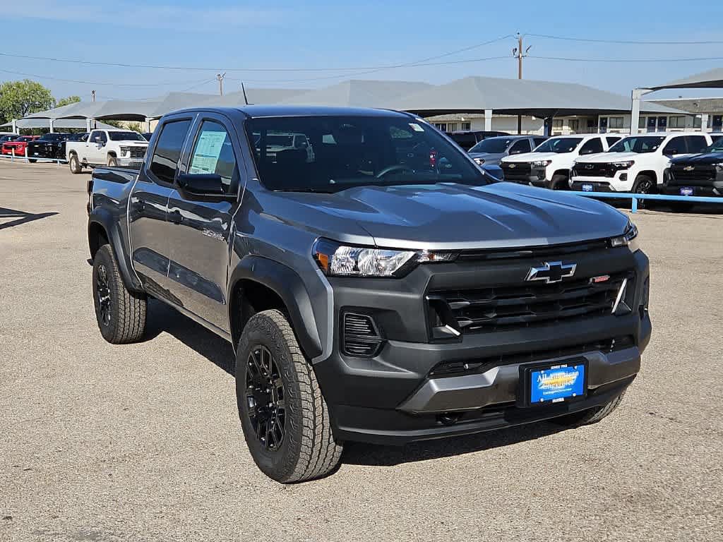 New 2026 Chevrolet Colorado Trail Boss AWD/4WD image 2