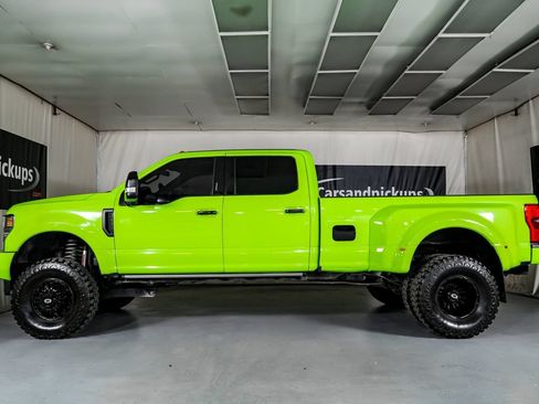 Used 2017 Ford F350 4x4 Crew Cab DRW Super Duty image 11