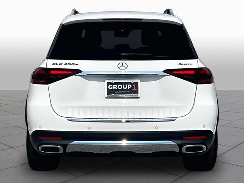 Used 2025 Mercedes-Benz GLE 450e 4MATIC image 5
