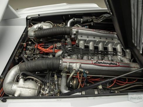 Used 1989 Lamborghini Countach Coupe RWD image 32