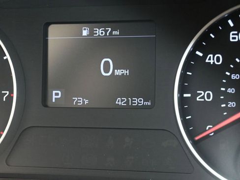 Used 2021 Kia Seltos EX image 29