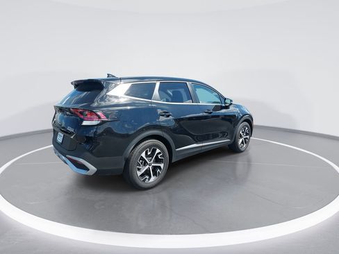 Used 2025 Kia Sportage EX FWD image 8